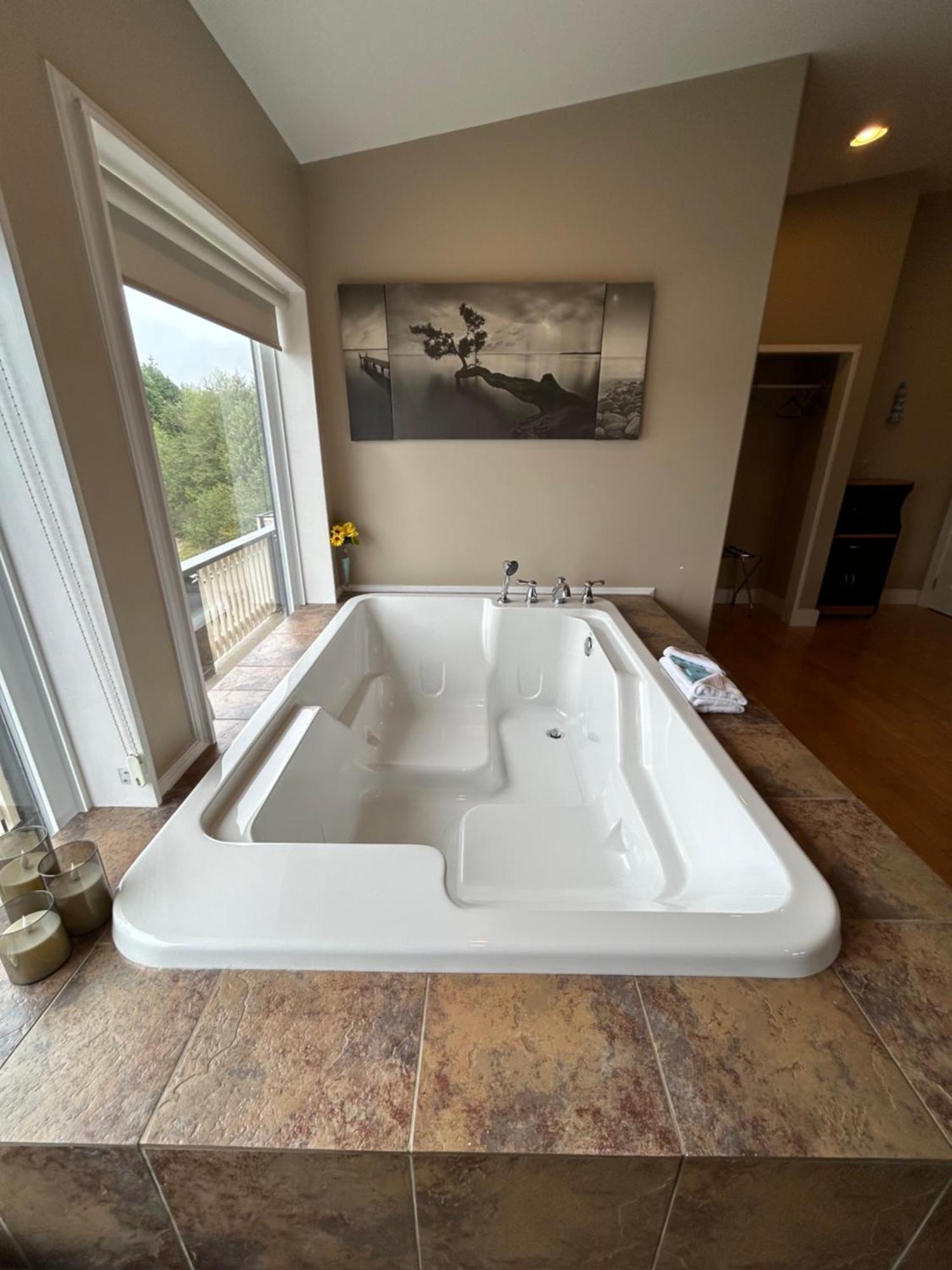 Pacific Rim Guest Lodge - Adults Only Ucluelet Extérieur photo